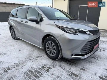 Авто Toyota Sienna 2022 № 8377388