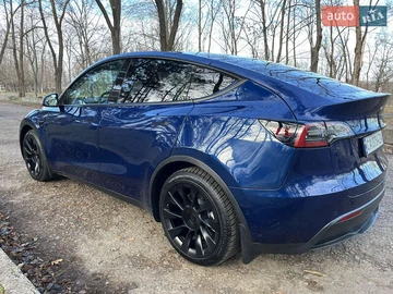 Авто Tesla Model Y 2021 № 8378048