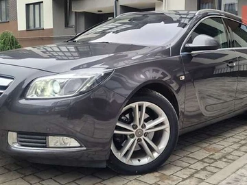 Авто Opel Insignia 2011 № 8378143