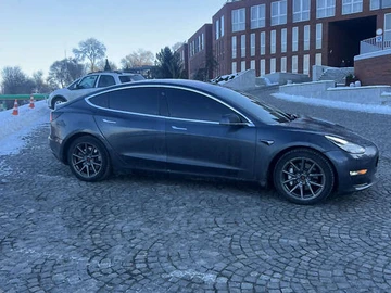 Авто Tesla Model 3 2018 № 8378150