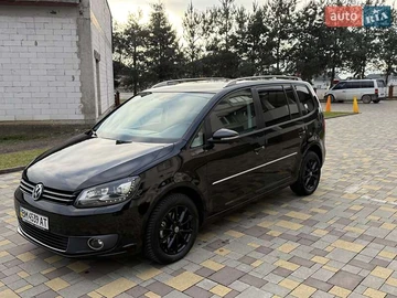 Авто Volkswagen Touran 2011 № 8378417