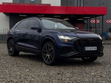 Авто Audi Q8 2023 № 8378566