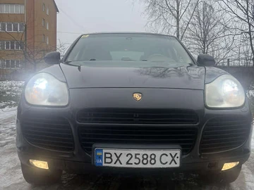Авто Porsche Cayenne 2006 № 8378771