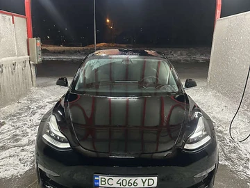 Авто Tesla Model 3 2019 № 8378891