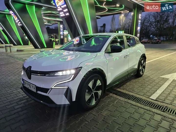 Авто Renault Megane E-Tech Electric 2022 № 8379076