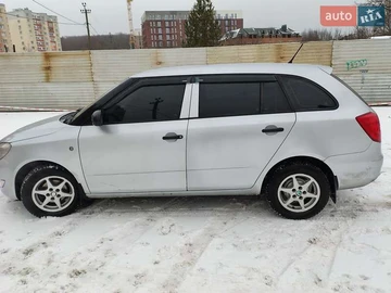 Авто Skoda Fabia 2010 № 8379268
