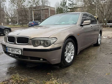 Авто BMW 7 Series 2005 № 8379337