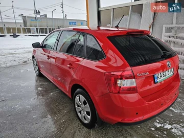Авто Skoda Spaceback 2016 № 8379361