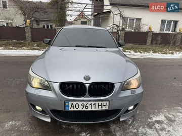 Авто BMW 5 Series 2006 № 8379476