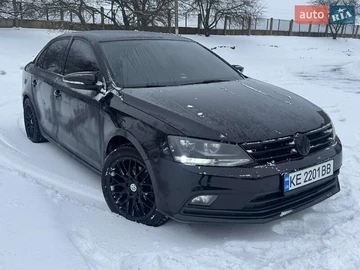 Авто Volkswagen Jetta 2015 № 8380011
