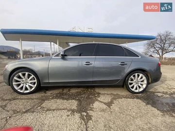Авто Audi A4 2013 № 8380028