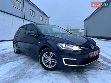 Авто Volkswagen E-Golf 2018 № 8380039