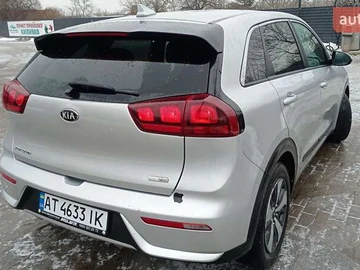 Авто KIA Niro 2017 № 8380108