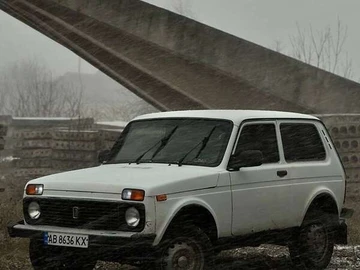 Авто ВАЗ 21214 4X4 2015 № 8380401