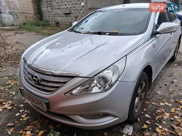 Авто Hyundai Sonata 2012 № 8380550