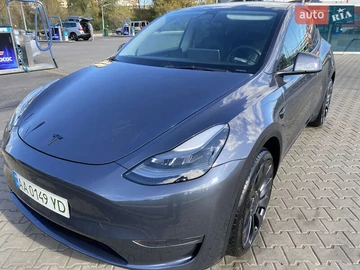 Авто Tesla Model Y 2023 № 8380705