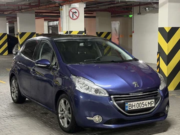 Авто Peugeot 208 2014 № 8380781