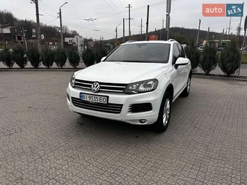 Авто Volkswagen Touareg 2014 № 8380813
