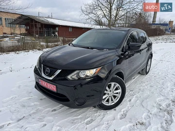 Авто Nissan Rogue Sport 2018 № 8381016