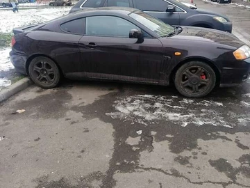 Авто Hyundai Coupe 2002 № 8381149
