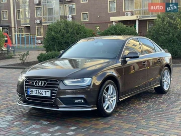 Авто Audi A4 2013 № 8381177