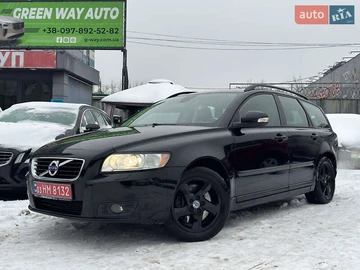Авто Volvo V50 2011 № 8381304