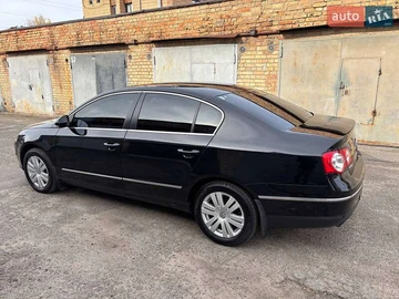 Авто Volkswagen Passat 2008 № 8381424