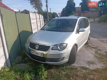Авто Volkswagen Touran 2007 № 8381430