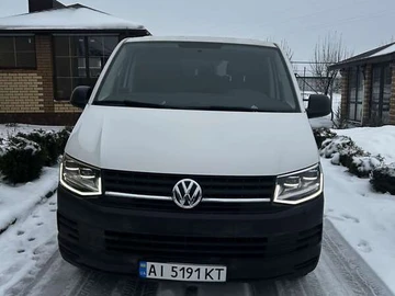 Авто Volkswagen Transporter 2015 № 8381601