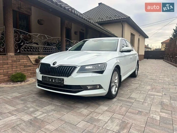 Авто Skoda Superb 2016 № 8381602