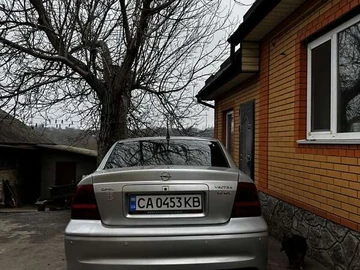 Авто Opel Vectra 1999 № 8381638