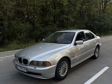 Авто BMW 5 Series 2001 № 8382004