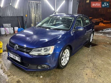 Авто Volkswagen Jetta 2012 № 8382086