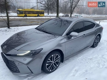 Авто Toyota Camry 2024 № 8382451