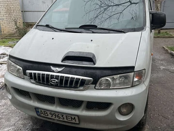 Авто Hyundai H-1 2002 № 8382583