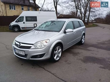 Авто Opel Astra 2010 № 8382630