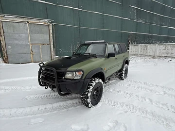 Авто Nissan Patrol 2000 № 8382641