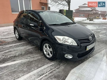 Авто Toyota Auris 2011 № 8382716