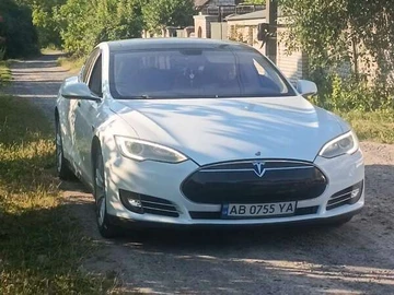Авто Tesla Model S 2014 № 8382808