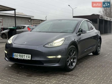 Авто Tesla Model 3 2019 № 8382811