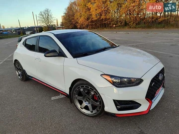 Авто Hyundai Veloster 2018 № 8382824