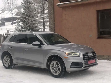 Авто Audi Q5 2018 № 8382846