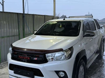 Авто Toyota Hilux 2016 № 8382855