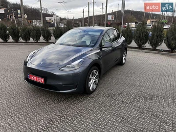 Авто Tesla Model Y 2023 № 8382863