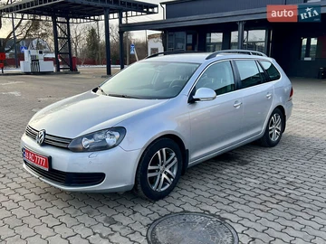 Авто Volkswagen Golf 2010 № 8383226