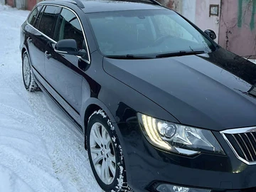 Авто Skoda Superb 2014 № 8383473