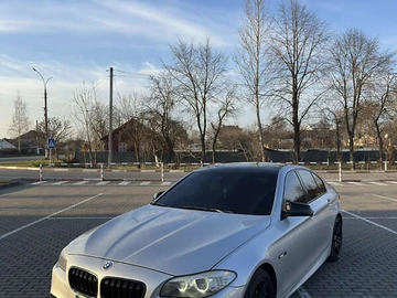 Авто BMW 5 Series 2013 № 8383492