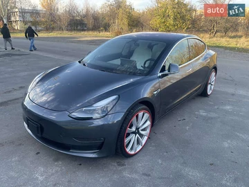 Авто Tesla Model 3 2018 № 8383597