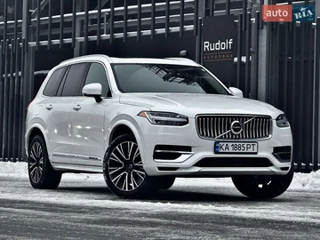 Авто Volvo Xc90 2023 № 8383723