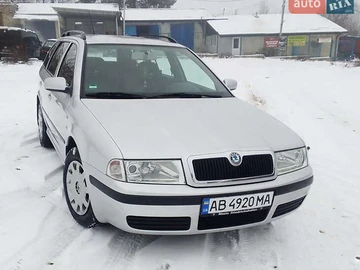 Авто Skoda Octavia 2003 № 8383844